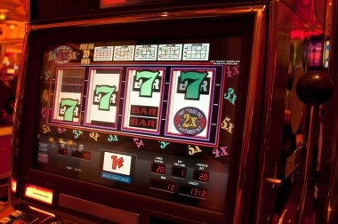 Hip Hop Panda mobile interface showing spin button and balance display